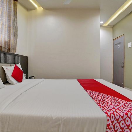 Super Hotel O Dhiman Residency Ulhasnagar Ngoại thất bức ảnh