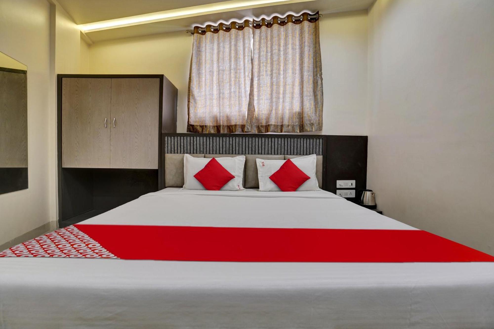 Super Hotel O Dhiman Residency Ulhasnagar Ngoại thất bức ảnh