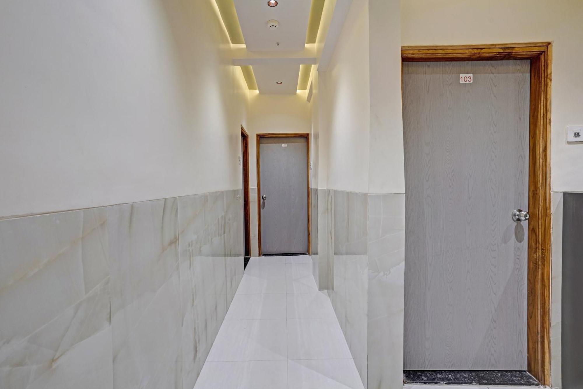 Super Hotel O Dhiman Residency Ulhasnagar Ngoại thất bức ảnh