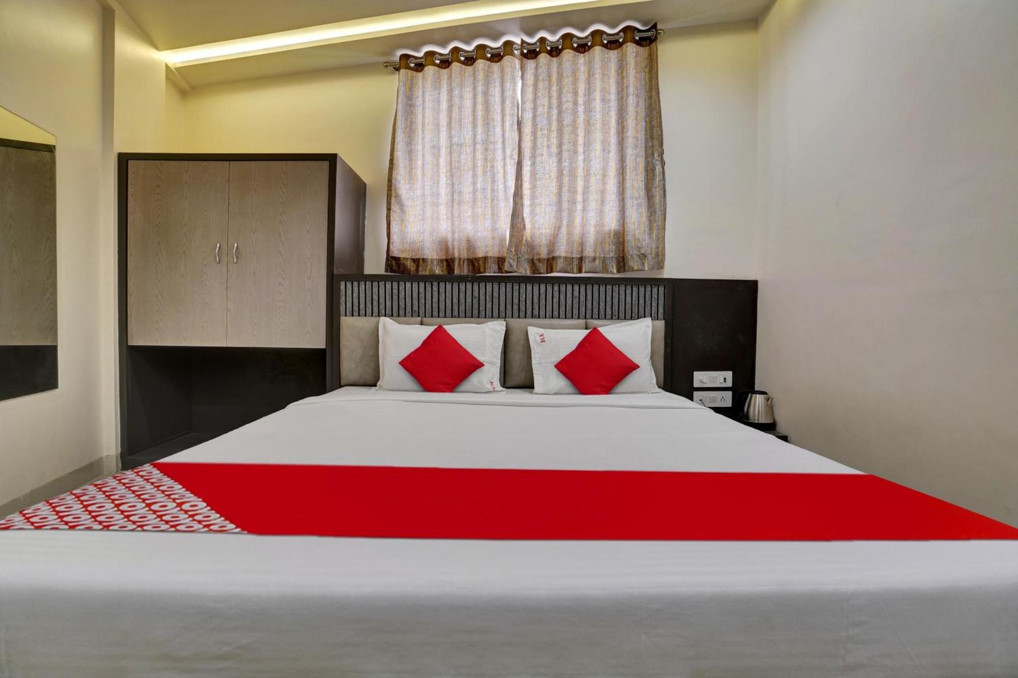 Super Hotel O Dhiman Residency Ulhasnagar Ngoại thất bức ảnh
